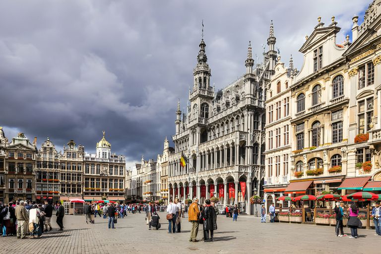 https://www.gettyimages.co.uk/detail/photo/view-of-the-grand-place-with-the-historical-royalty-free-image/1020733658?phrase=Brussels%2C+Belgium