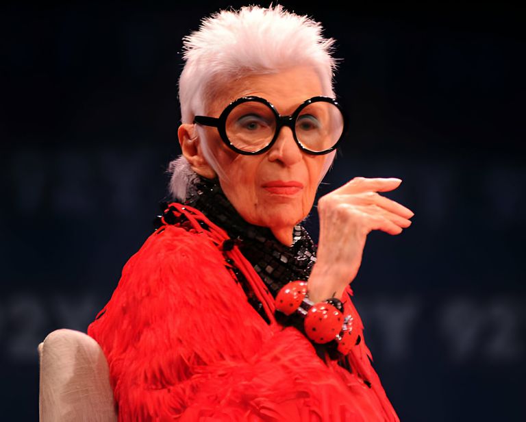 https://www.gettyimages.co.uk/detail/news-photo/designer-iris-apfel-poses-for-a-photo-at-92nd-street-y-on-news-photo/953975428