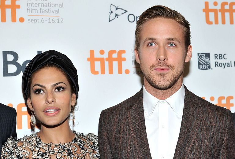 https://www.gettyimages.co.uk/detail/news-photo/actors-eva-mendes-and-ryan-gosling-attend-the-place-beyond-news-photo/151470467
