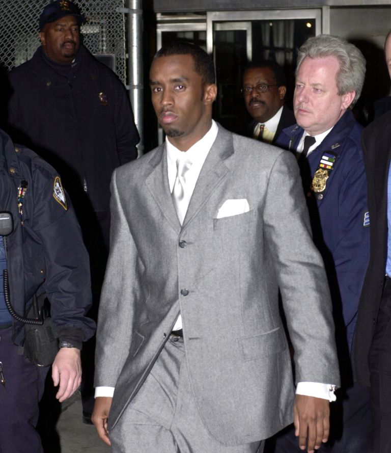 https://www.gettyimages.co.uk/detail/news-photo/sean-puffy-combs-during-sean-puffy-combs-trial-at-news-photo/119531623