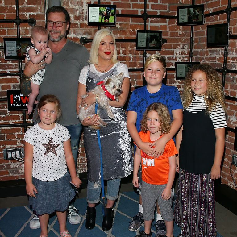 https://www.gettyimages.com/detail/news-photo/tori-spelling-dean-mcdermott-and-family-attend-the-much-news-photo/859009042