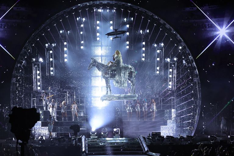 https://www.gettyimages.com/detail/news-photo/beyoncé-performs-onstage-during-the-renaissance-world-tour-news-photo/1580023754