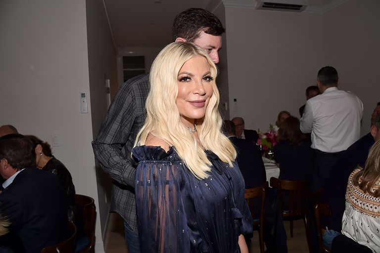 https://www.gettyimages.com/detail/news-photo/tori-spelling-attends-alex-hitzs-occasions-to-celebrate-news-photo/1243793427