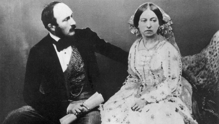 https://www.gettyimages.co.uk/detail/news-photo/queen-victoria-and-prince-albert-five-years-after-their-news-photo/3137390